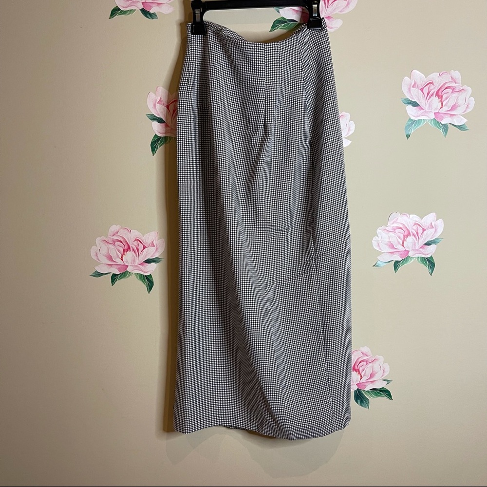 Checked Pattern Midi Skirt -R-11 - Picture 7 of 9
